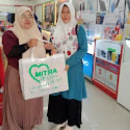 Review image elita safitri