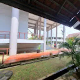 Review image Ahmad Wahyudi