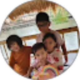 Review From Desy Ruseliana