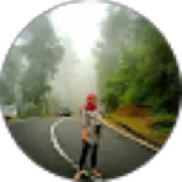 Review From yuniar yuniii