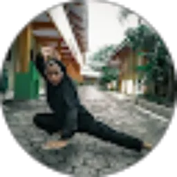 Review From Anikke Putri