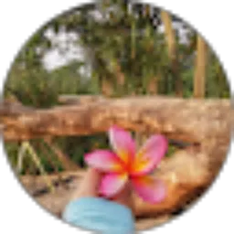 Review From kiki komalia