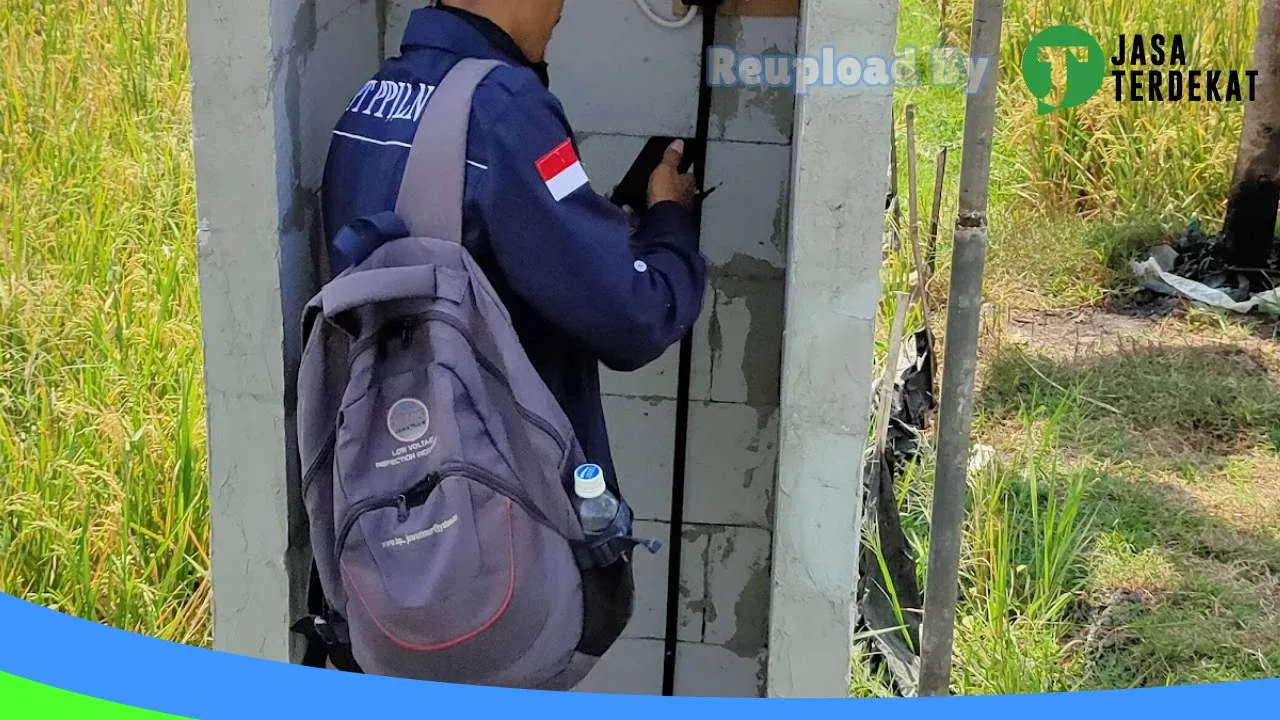 Gambar tukang listrik paryono di Paniai, Papua ke 1