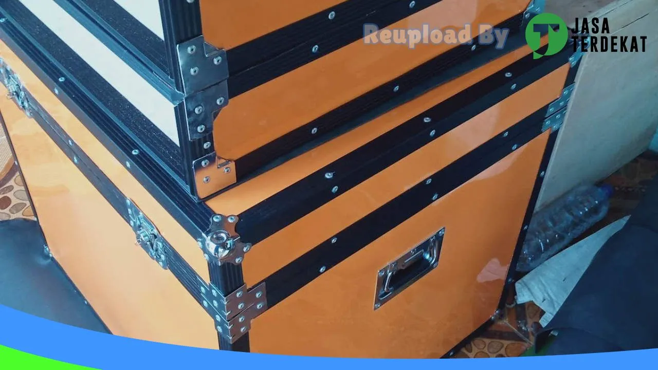 Gambar Aditya budi di Supiori, Papua ke 1