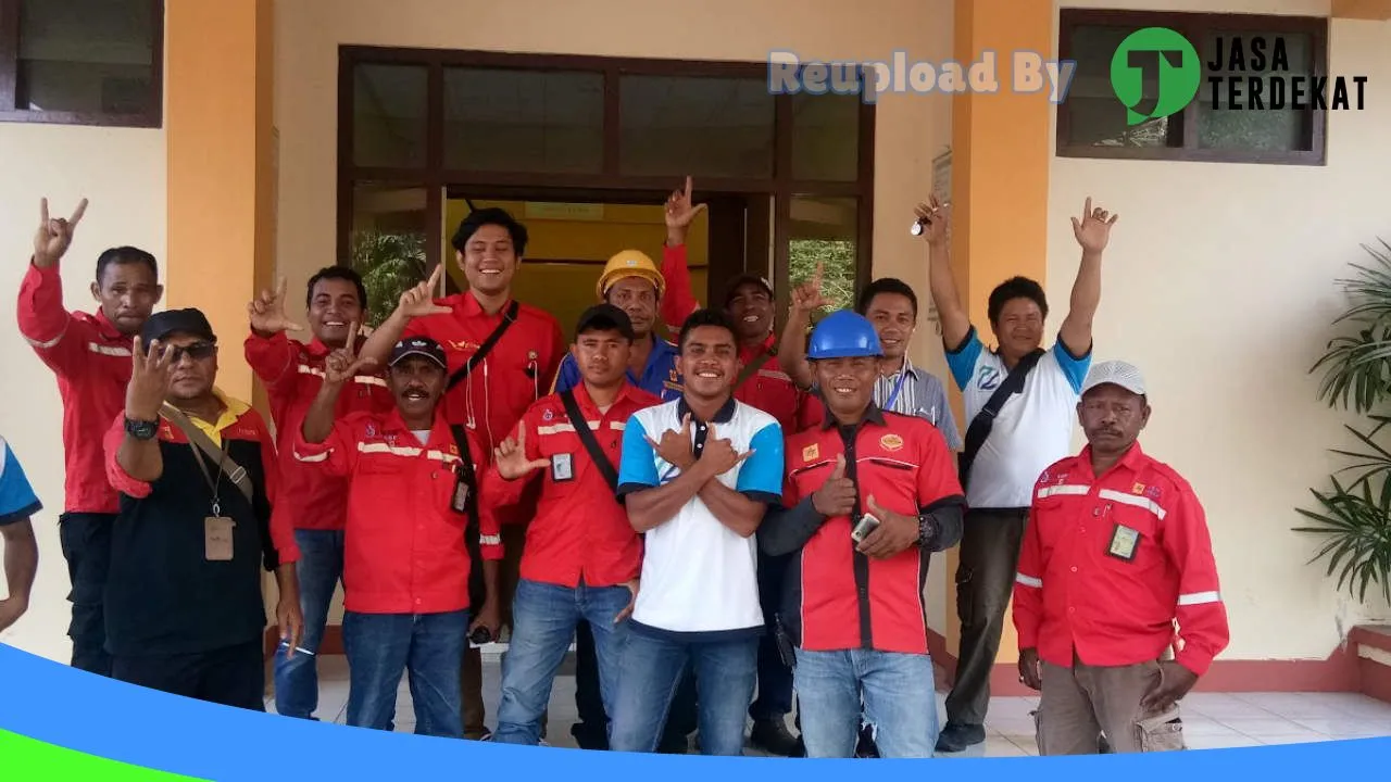 Gambar Kantor PLN (Perusahaan Listrik Negara) di Halmahera Utara, Maluku Utara ke 4