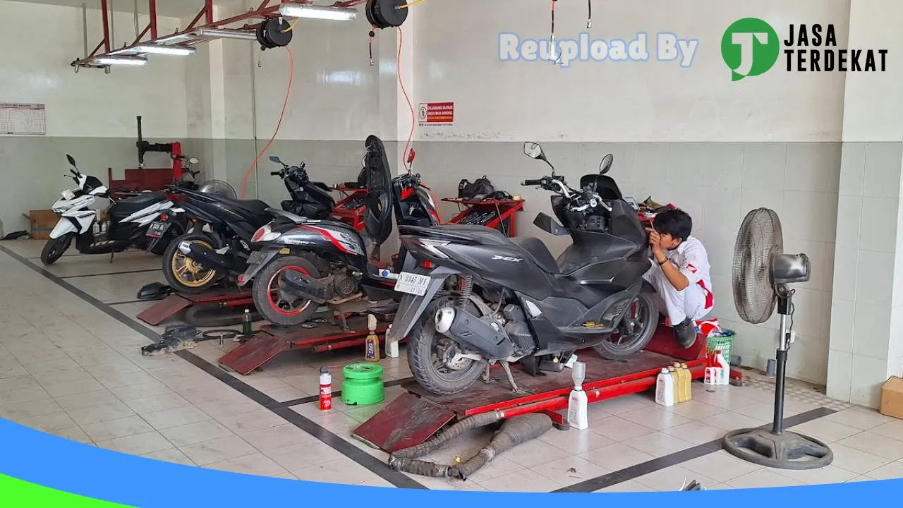 Gambar DEALER HONDA DUNIA MOTOR JAYA 2 GENDING di Probolinggo, Jawa Timur ke 5