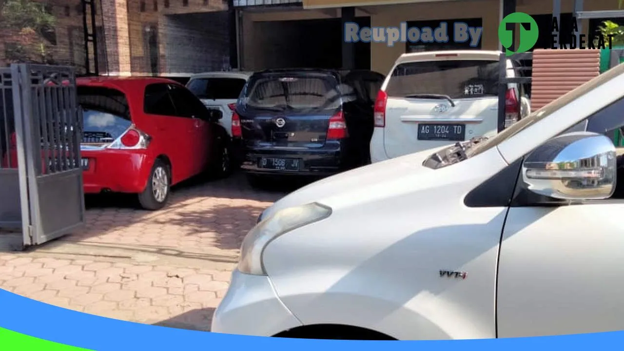 Gambar Ada Boss Mobil di Trenggalek, Jawa Timur ke 3