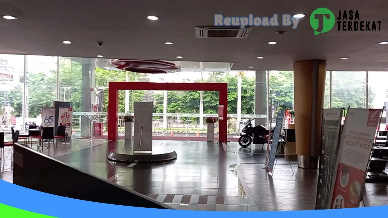 Gambar Astra Motor Center Semarang di Semarang, Jawa Tengah ke 1