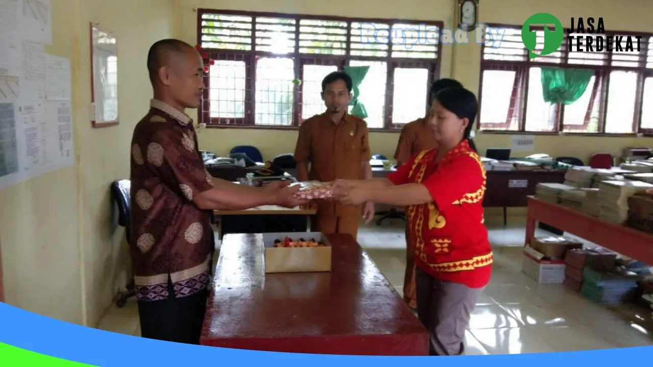Gambar Suka berkawan di Nias, Sumatera Utara ke 1