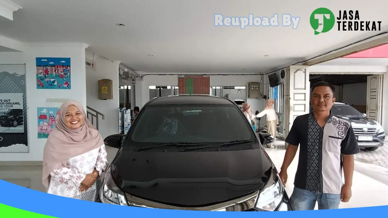 Gambar Toyota Intercom di Padang, Sumatera Barat ke 3