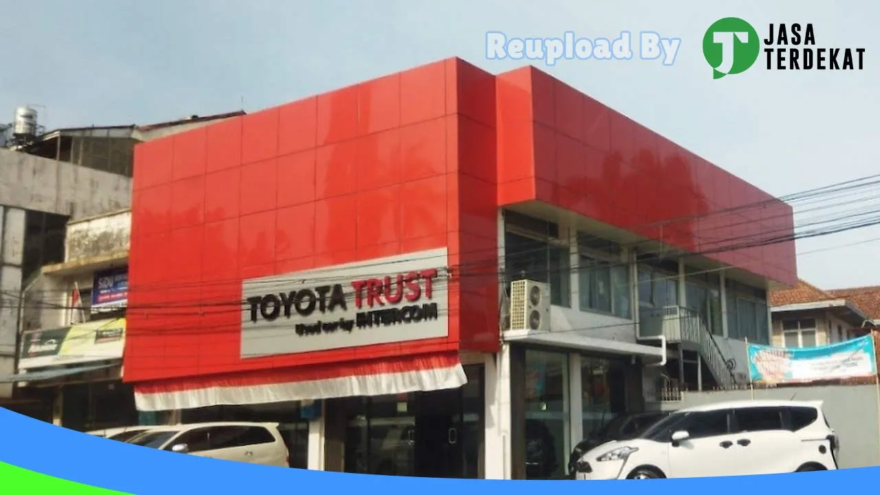 Gambar Toyota Trust – Used Car by Intercom di Padang, Sumatera Barat ke 1