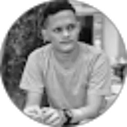Review From Christian Pattiwael