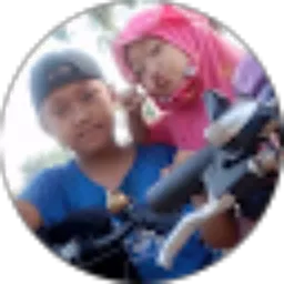 Review From Sri Rahayu Wiati