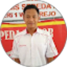 Review From 04 . AINUR ROHMAN