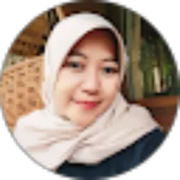 Review From Yusti Setiawati