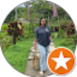 Review From iin ariantari
